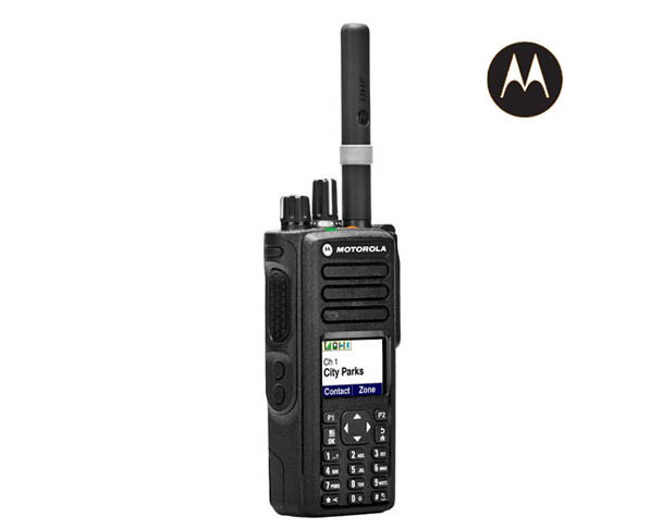 摩托羅拉XIR P8660 數(shù)字對(duì)講機(jī)